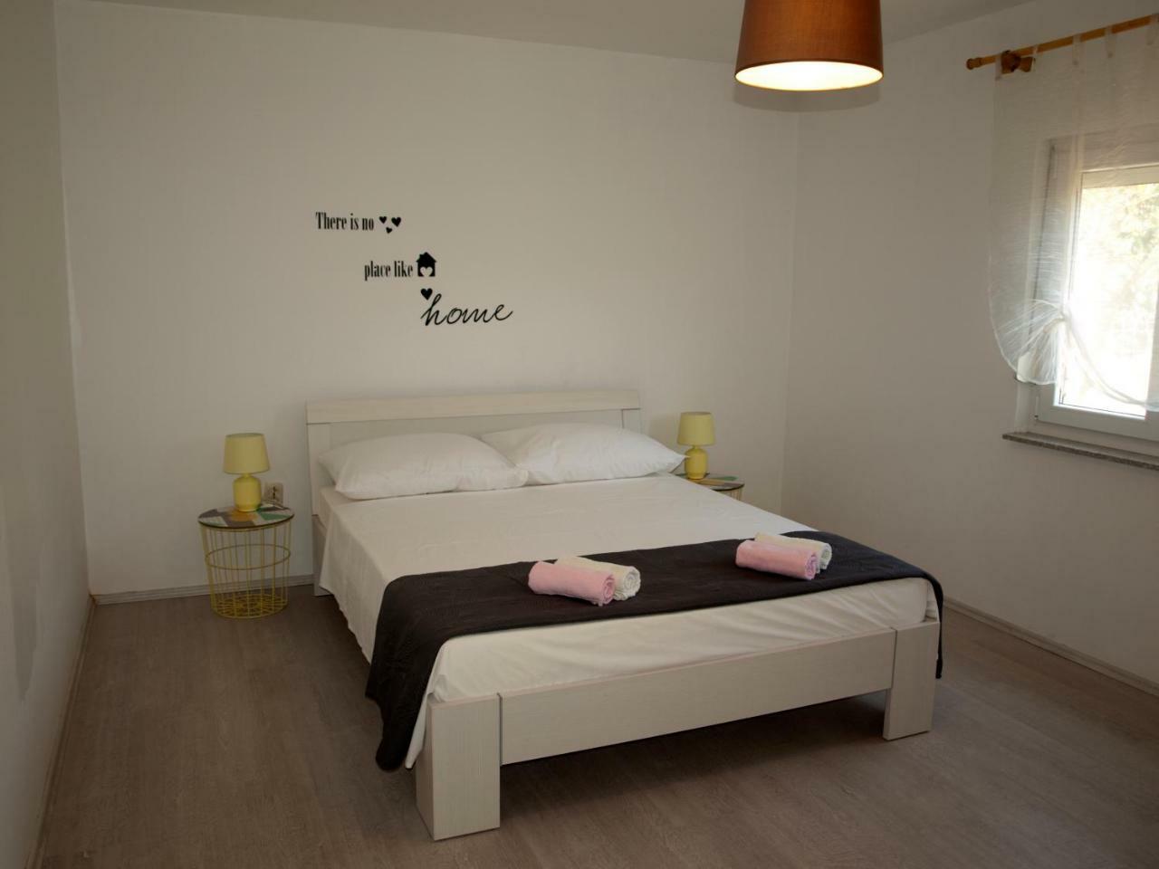 New Apartment Ema II Vrh  エクステリア 写真